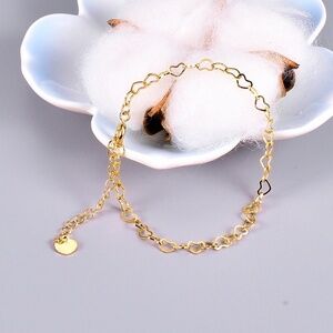 Water Resistant 18KT Gold Plated Delicate Interlocking Heart Gold Chain Bracelet